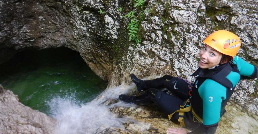 Bovec: Exciting Canyoning Tour in Sušec Canyon - The 10-minute ride to the canyon