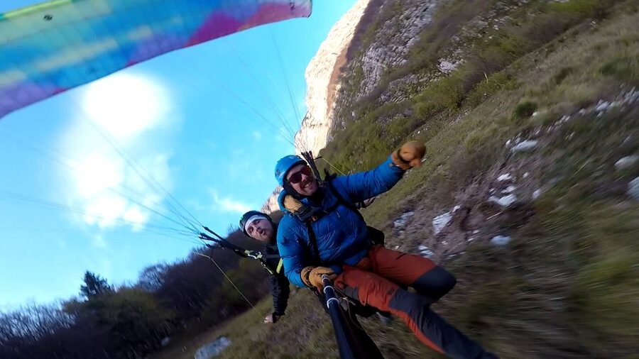 Bovec: Tandem paragliding in Julian Alps - Kobariški Stol: a long ridge above two river valleys