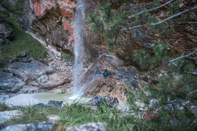 Canyoning Fratarica - Parabola, the 45-meter finale