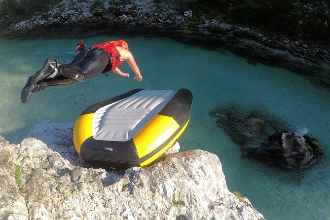 CLASSIC RAFTING on Soča river - The local snack at the end