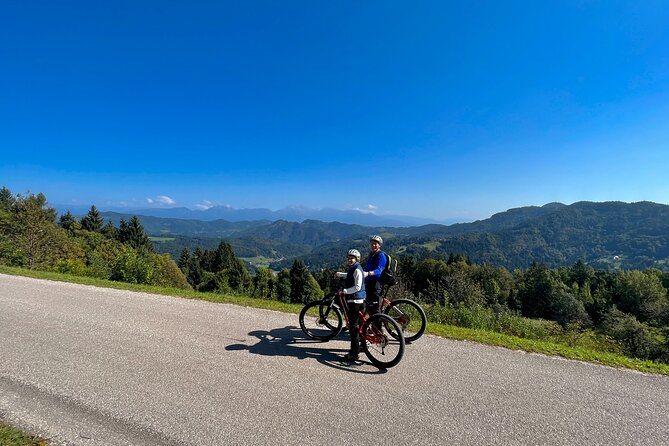 E-bike holidays: Trans Slovenia e-bike tour - Day 6: Karst villages, Štanjel, prosciutto, and Teran