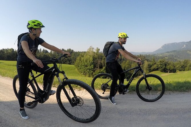 E-Bike Rental in South-West Slovenia - Choosing between pavement, gravel, and trails