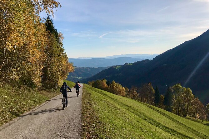 E-bike tour Škofja Loka - The Climb Toward Mount Blegoš