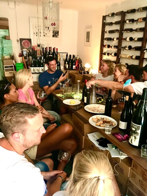Food & Wine tour with a Sommelier - Why the market is the right place to begin