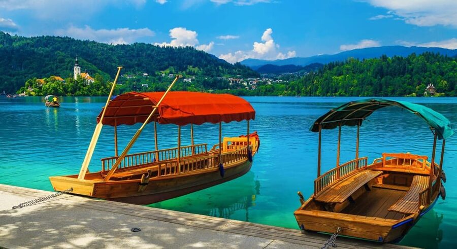 From Ljubljana: Lake Bled Day Tour - Why Lake Bled works so well as a day trip