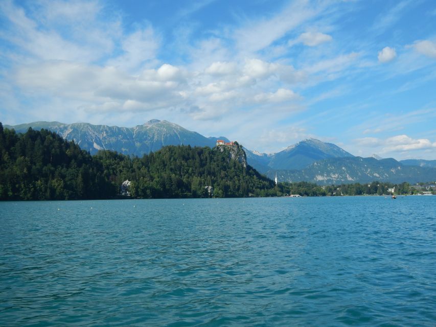 From Ljubljana: Private Bled Lake Day Trip - Weather, construction, and guide flexibility