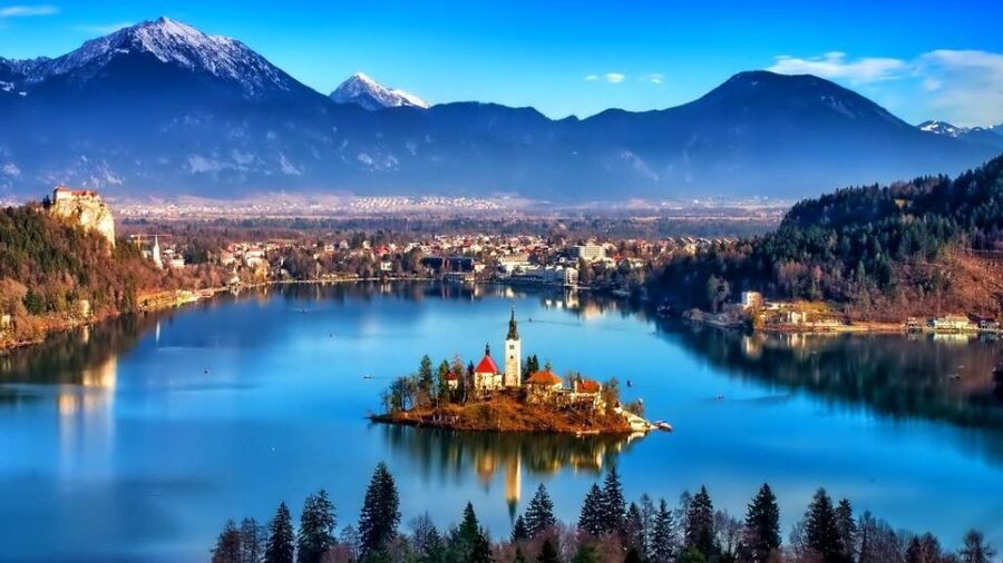 From Ljubljana: Trip to Lake Bled and Bled Castle - Bled Castle and its cliff-top view