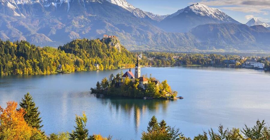 From Zagreb: Ljubljana and Lake Bled Small Group Guided Tour - Ljubljana begins with bridges and dragons