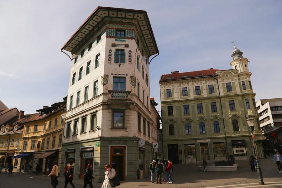 From Zagreb: Ljubljana and Lake Bled Small Group Guided Tour - The road to Lake Bled changes the mood