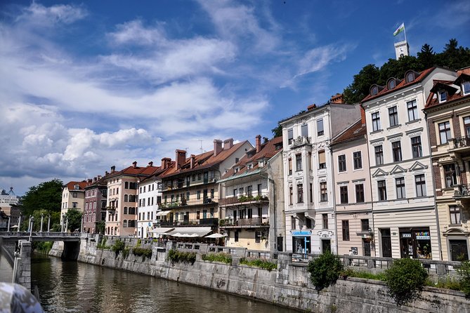 Historic Ljubljana Tour with Ljubljana Castle included - Triple Bridge, the Franciscan Church, and Butcher’s Bridge
