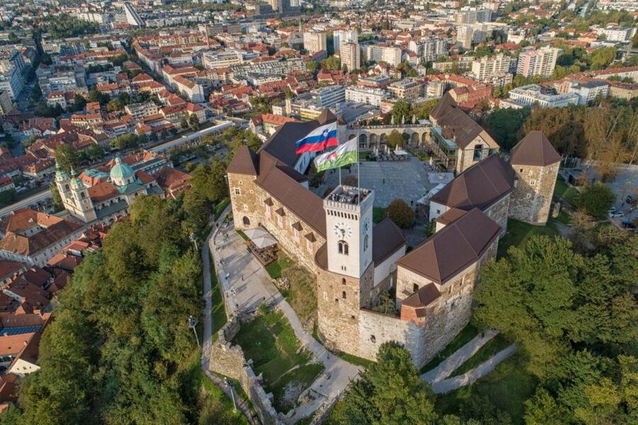 Ljubljana: Castle Entry Ticket with Optional Funicular Ride - What the castle ticket actually includes
