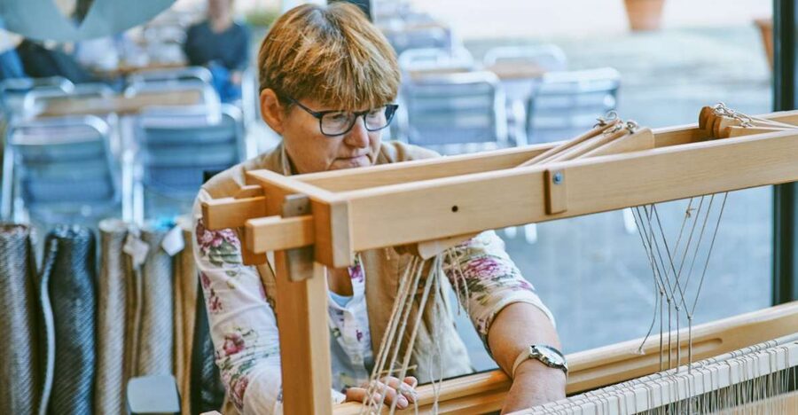 Ljubljana: Interactive Workshop with Experienced Weaver - Learning the place of weaving in Slovenia