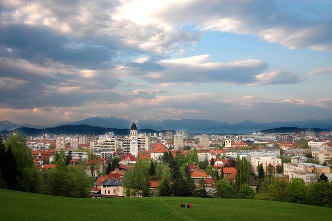 Ljubljana - Personalized Private Tour - Counting dragons at Zmajski Most