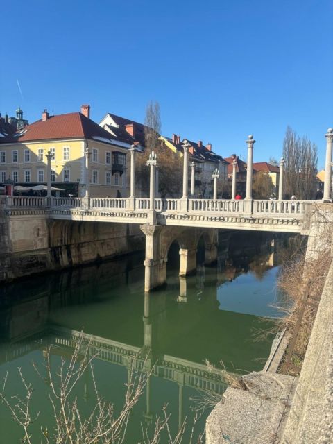 Ljubljana: Secrets of the Old Town & Ljubljana's people - City Hall and the secret tiny street