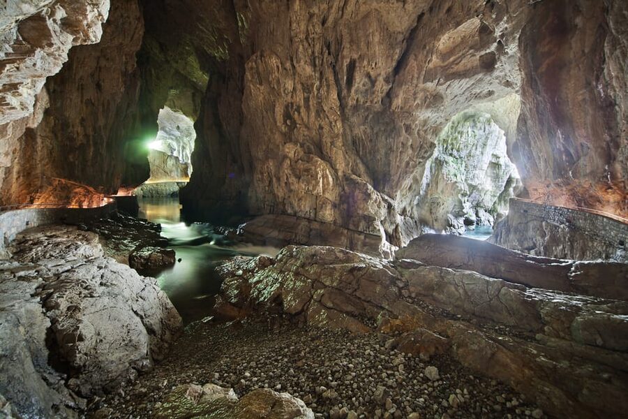 Ljubljana: Škocjan Caves, Rakov Škocjan & Predjama castle - Weather, clothing, and practical comfort