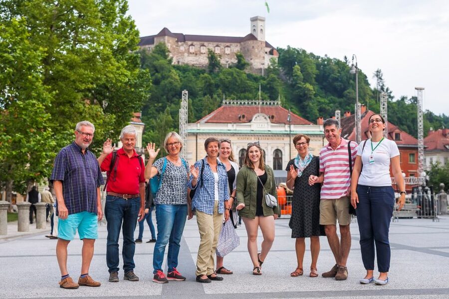Ljubljana: Slovenian Cuisine Walking Tour with Tastings - Who should book this experience?