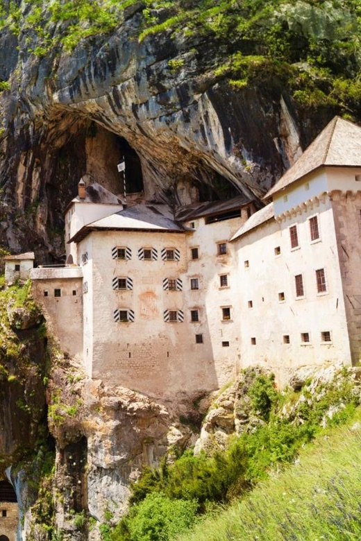 Ljubljana to Postojna Cave,Predjama Castle and Postojna park - Lunch, a soft drink, and your own food budget