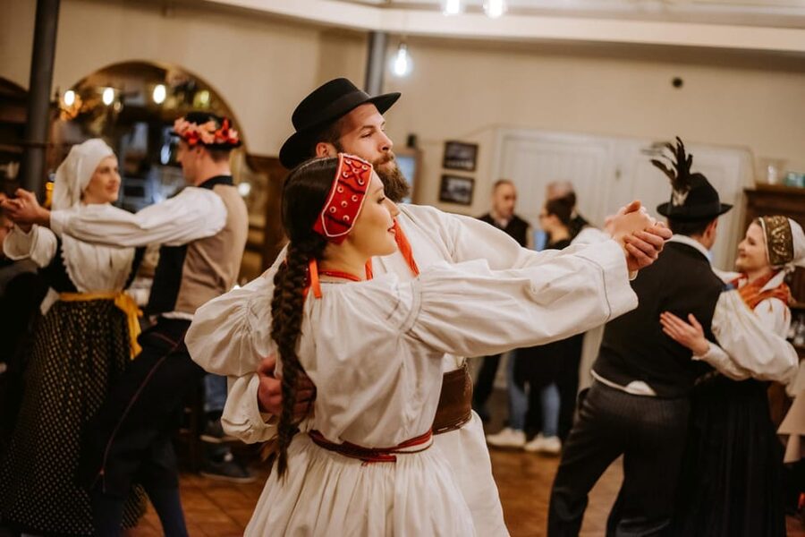 Ljubljana: Traditional Slovenian Dinner and Show - Key points at a glance