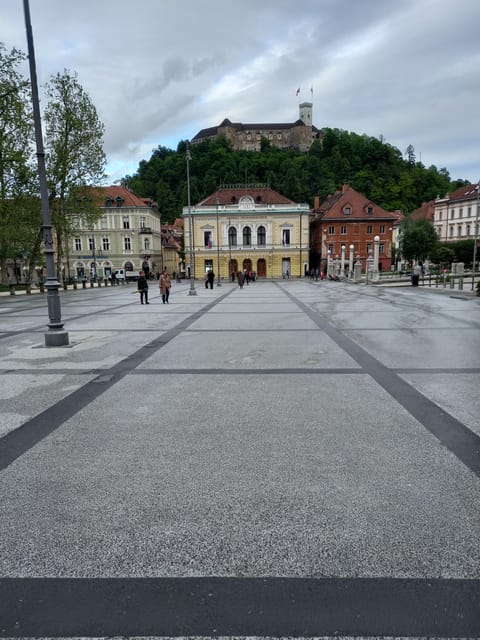 Ljubljana wonderful castle on foot and new places :) - Reaching Ljubljana Castle on foot