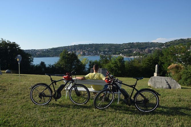 Panoramic Piran and Salt Pans: E-Bike Boutique Tour - Downhill to Beli Križ and quiet Fiesa