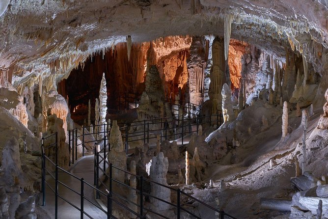 Postojna cave and Predjama castle Tour from Ljubljana - FAQ