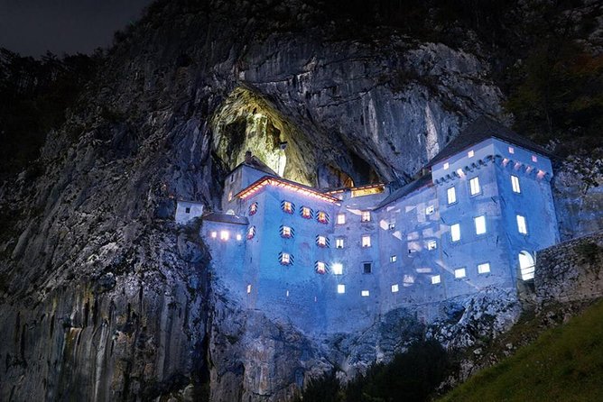 Postojna Caves and Predjama Castle. Private trip. - Predjama Castle, a fortress in the rock