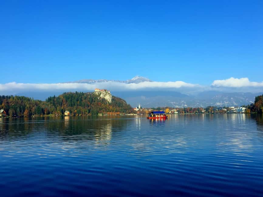 Private Day Trip: Zagreb to Ljubljana & Lake Bled - Leaving Zagreb in a private vehicle