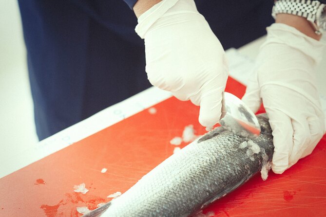 Private Mediterranean Fish Cooking Workshop with Irena - Learning to spot fresh fish