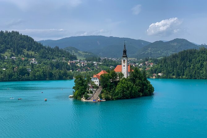 Rent an eBike in Bled - Why the self-guided format works