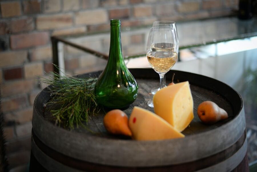 Sip & Step: A Flavorful Walk Through Koper's History - Prešeren Square and the De Ponte Fountain