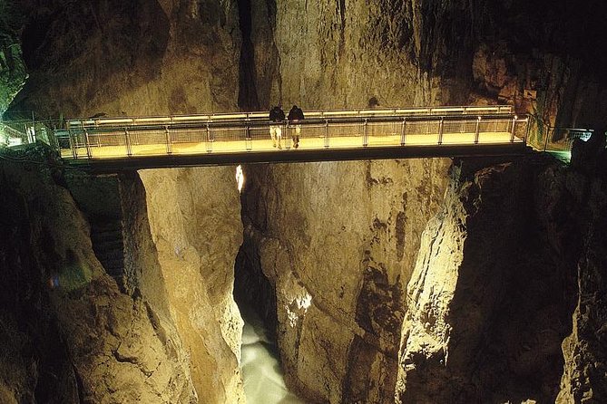 Skocjan Caves, Lipica & Piran: Karst & Coast Small-Group Day Trip from Ljubljana - A small Karst tasting break, with one important caveat