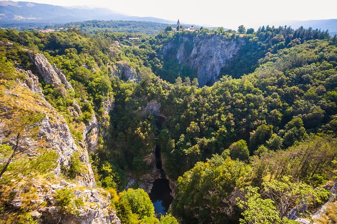Skocjan caves, Piran & Predjama castle | Private trip from Ljubljana - A short look at Lipica and its white horses