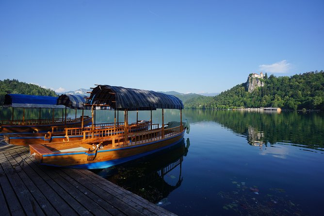 Slovenia in One Day: Lake Bled, Postojna Cave and Predjama Castle - The real cost of the day
