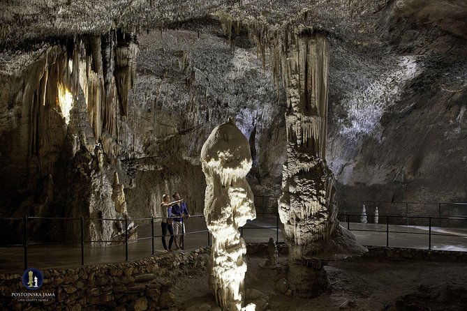 Slovenian highlights - Lake Bled, Postojna Cave & Predjama Castle from Ljubljana - Why this day trip works from Ljubljana