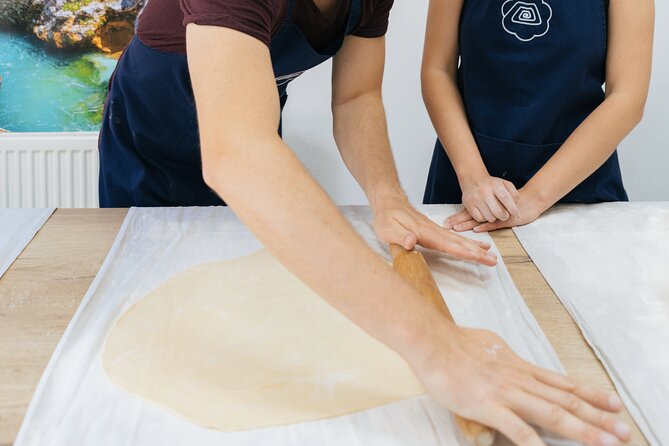 sLOVEnian Strukelj Traditional Cooking Class - Who Will Enjoy This Cooking Class Most?