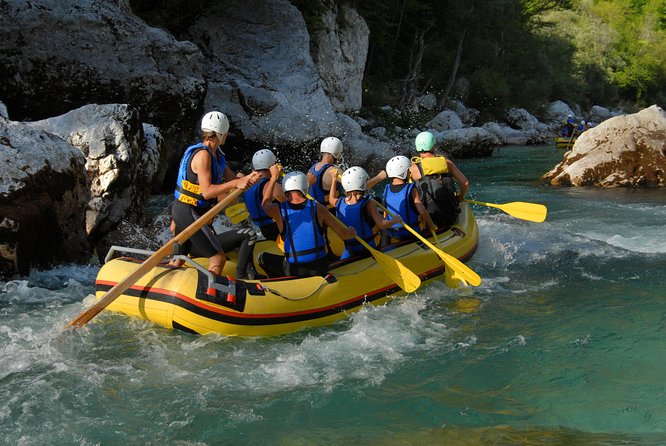 Soča Valley and Triglav National Park day trip - Lake Jasna: a calm start near Kranjska Gora