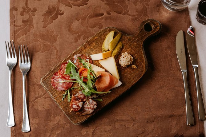 Traditional Slovenian Dinner and Show - What arrives on the Slovenian plate
